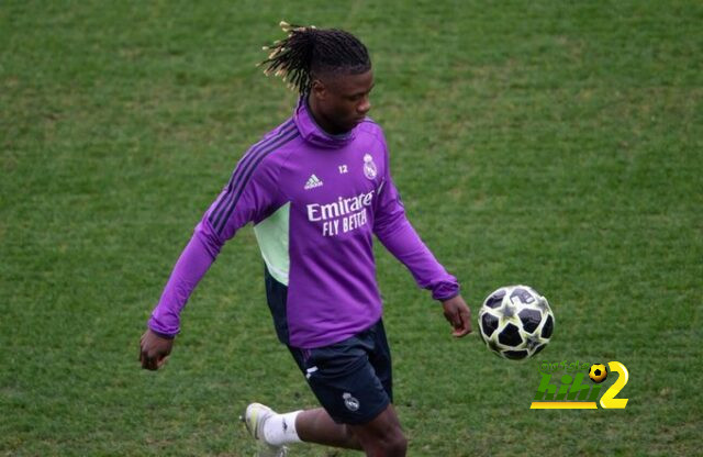 دور جديد لـ كامافينجا مع ريال مدريد ضد فالنسيا