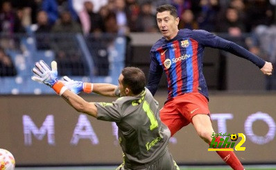 ليفاندوفيسكي ينهي رقمه السلبي مع برشلونة