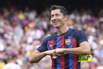 ليفاندوفسكي يعرض خدماته على ريال مدريد!