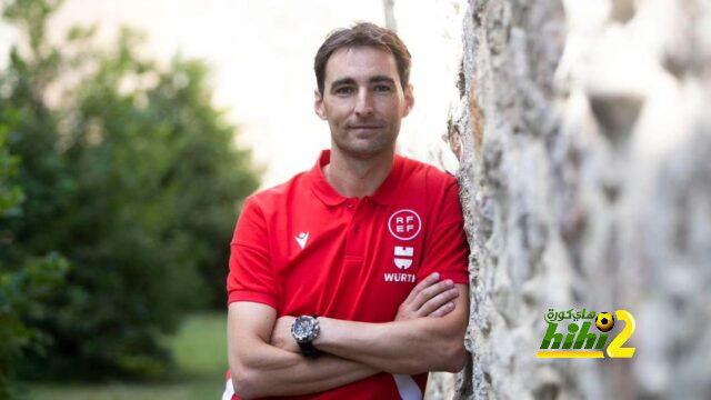 أي من الفريقين سعيد بحكم الكلاسيكو ريال مدريد أم برشلونة ؟ .. شاهد الأرقام