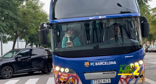 برشلونة يصل لمعقله بصحبة كأس السوبر الإسباني