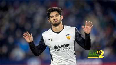 بعد رحيل ديباي.. نجم وولفرهامبتون يقترب من برشلونة