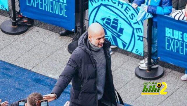 جمهور مانشستر سيتي يستقبل بيب جوارديولا بالهتافات