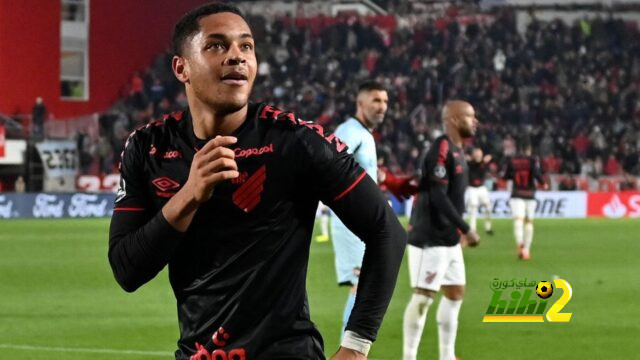 تقارير.. مانشستر يونايتد يتطلع لضم جوهرة البرازيل