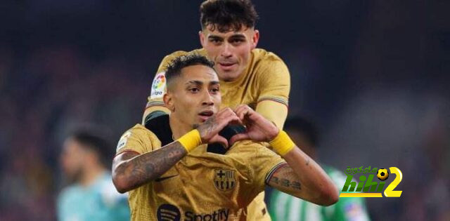 برشلونة يحقق فوزا مثيرا ضد ريال بيتيس و يهرب بصدارة الليغا !