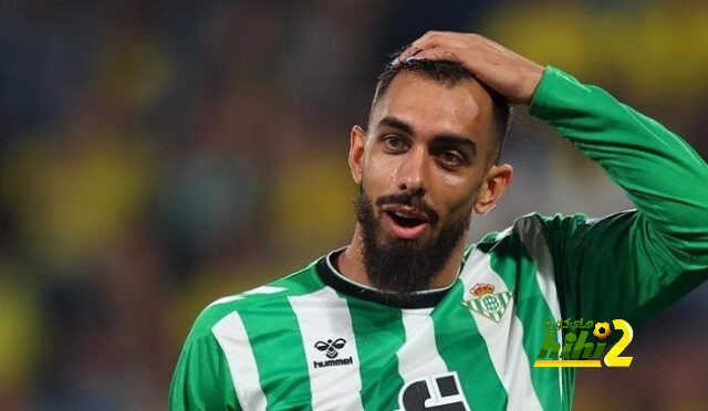 هل سرق التحكيم أحلام ريال بيتيس لكي يفرض واقع برشلونة …؟!