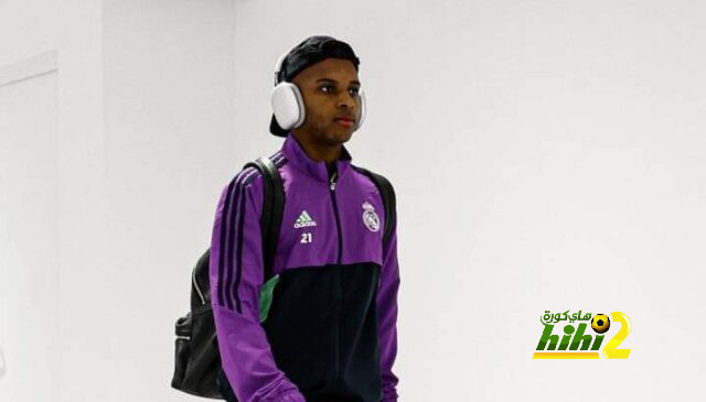 فريق ريال مدريد يصل السانتياجو برنابيو للقاء فالنسيا في الليجا