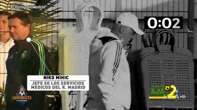 مع من تحدث أنشيلوتي في الهاتف أثناء تدريب ريال مدريد الأخير قبل مباراة الأهلي ؟