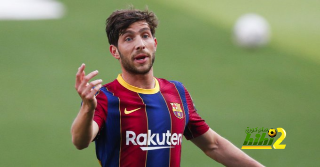لماذا يتعنت سيرجيو روبيرتو في تجديد عقده مع برشلونة ؟