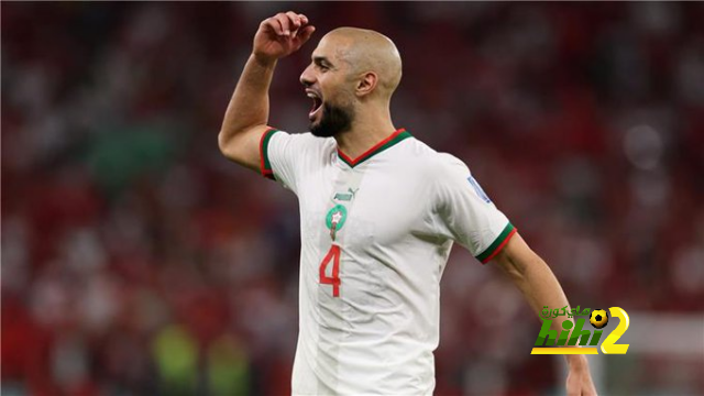 لماذا يفضل برشلونة أمرابط عن كانتي رغم إن الأخير مجاني ؟