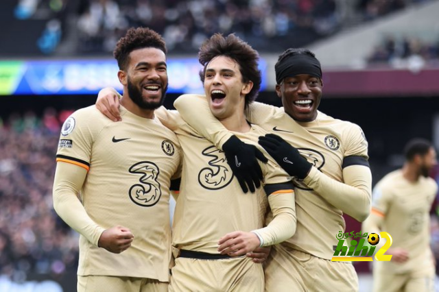 جواو فيليكس يحرج تشيلسي