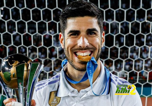 رسالة خاصة من أسينسيو إلى زملائه في ريال مدريد