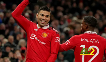 كاسيميرو يتفوق قبل مواجهة دي يونج في الدوري الأوروبي