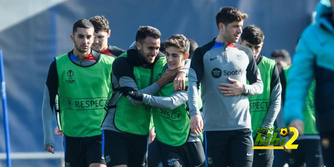 برشلونة يتفوق قبل مواجهة مانشستر يونايتد