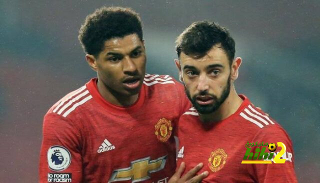 خط هجوم مانشستر يونايتد أمام برشلونة