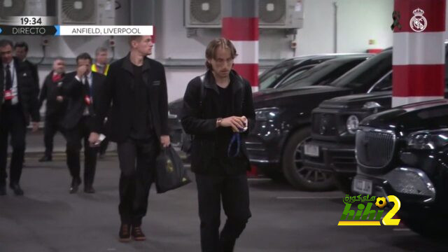 صور .. ريال مدريد يصل ملعب الانفيلد للقاء ليفربول