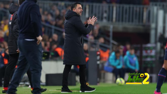 رقم جديد في انتظار برشلونة تشافي على الأولدترافورد