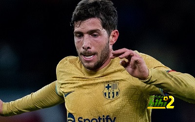 لماذا يتم الحديث عن ميسي كلما فشل برشلونة أوروبيًا …؟!