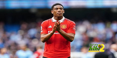 تين هاج يعلن غياب مارسيال عن نهائي كأس الرابطة
