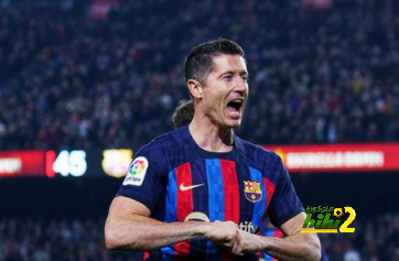 ليفاندوفيسكي يواصل تألقه مع برشلونة