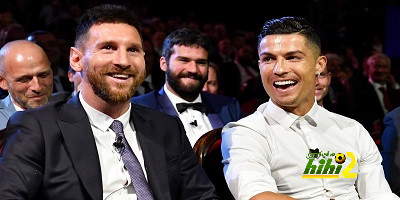 هل يعادل ميسي رونالدو في مرات التتويج بـ “ذا بيست” ؟