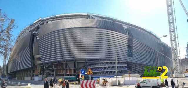 جمهور ريال مدريد يبدأ في التوافد على ملعب الكلاسيكو