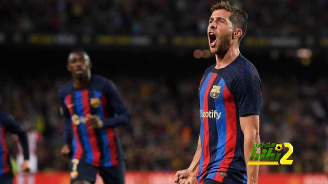 بند مضحك في عقد روبيرتو الجديد مع برشلونة