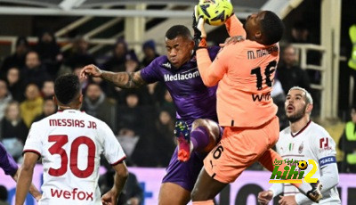 فيورنتينا يسجل الهدف الأول في مرمى ميلان