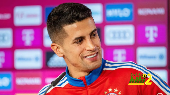 هل يتعاقد ريال مدريد مع كانسيلو ؟