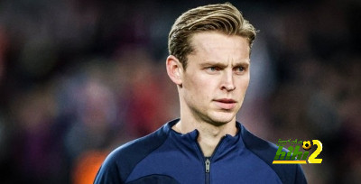 دي يونج يؤكد على رغبته في الاستمرار مع برشلونة
