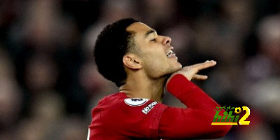 جاكبو يقود هجوم ليفربول أمام بورنموث
