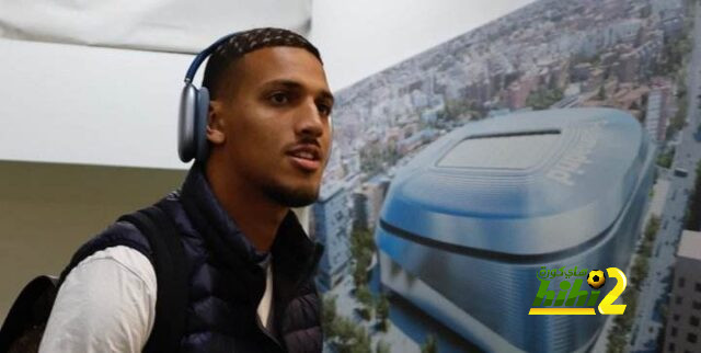 بعثة اسبانيول تصل السانتياجو برنابيو قبل مواجهة ريال مدريد