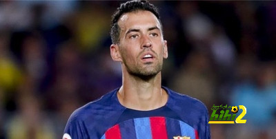 عرض برشلونة لتجديد عقد بوسكيتس