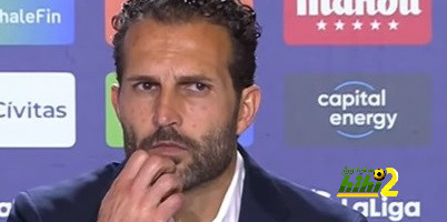 مدرب فالنسيا يعبر عن استيائه بعد الهزيمة أمام أتلتيكو مدريد