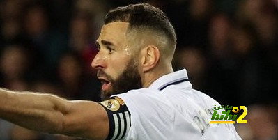 كريم بنزيما … الحاضر الغائب في الكلاسيكو!