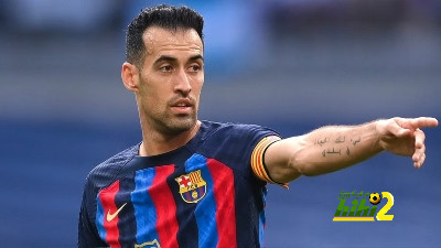 تقارير: بوسكيتس وافق على تجديد عقده مع برشلونة