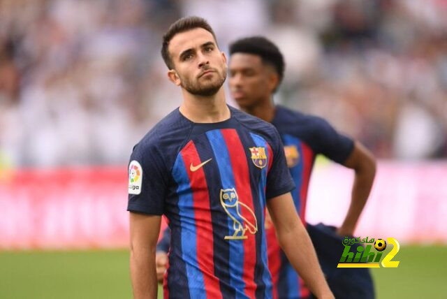 مارتينيز يقرب مدافع برشلونة من الرحيل