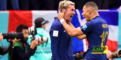 منتخب فرنسا يفتتح التسجيل مبكرا في مرمى هولندا