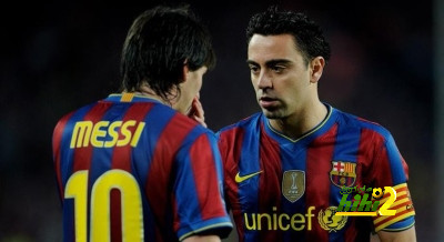 هل يلعب تشافي دوراً في عودة ميسي لبرشلونة؟