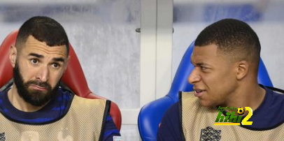 بنزيما يجبر ديشامب على تصرف يغضب صحفيين فرنسا بالكامل