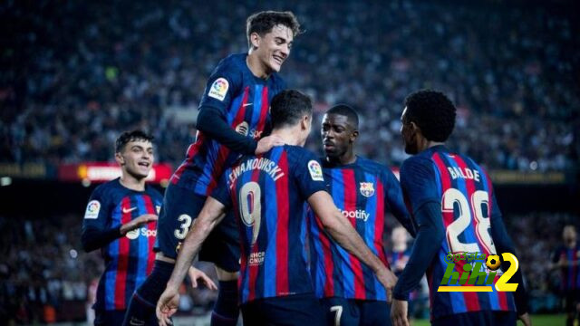 ساها ينصح نادي مانشستر يونايتد بالتعاقد مع احد نجوم برشلونة !