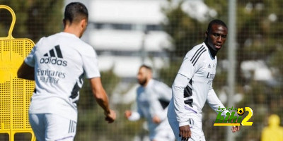 إصابات ميندي تزيد القلق في ريال مدريد