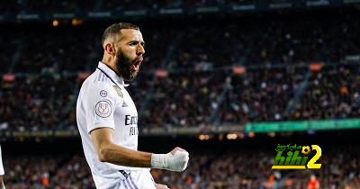 بنزيما يسجل أول هاتريك مدريدي في “كامب نو” منذ 60 عاما