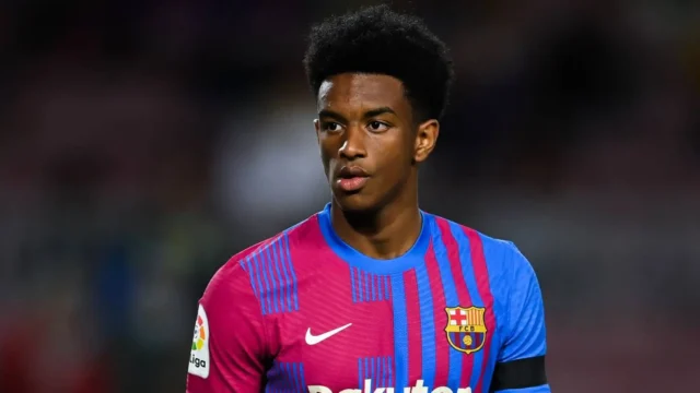 برشلونة يتوصل لاتفاق مع بالدي من اجل التجديد !