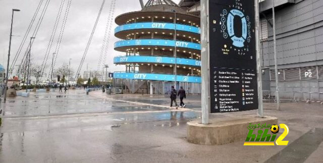 أجواء شديدة البرودة و أمطار على ملعب الاتحاد قبل لقاء مانشستر سيتي و البايرن