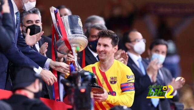 غرف خلع ملابس برشلونة تحلم مجنونة بعودة ليونيل ميسي !