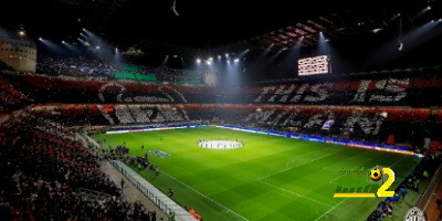ميلان يتقدم أمام نابولي بهدف في الشوط الأول