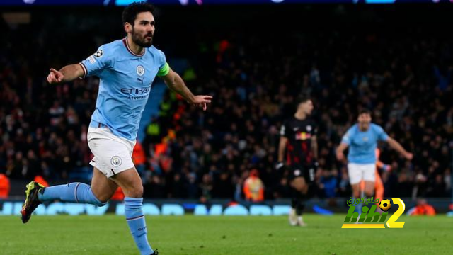 فيديو.. وكيل جندوجان في برشلونة للاتفاق على آخر التفاصيل