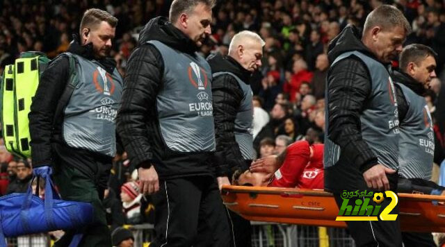 تفاصيل إصابة ليساندرو مارتينيز لاعب مانشستر يونايتد