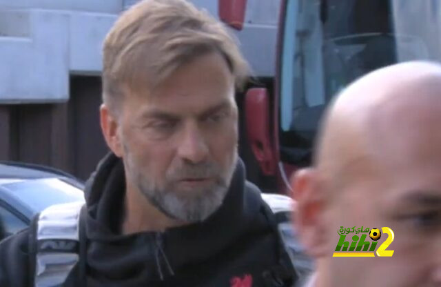 فيديو من وصول ليفربول ملعب ايلاند روود للقاء ليدز